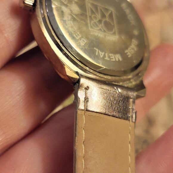 Vintage Watch NY&C Glitter Dial Quartz Rhinestone Bezel Silver Strap Japan Movt - Picture 8 of 10